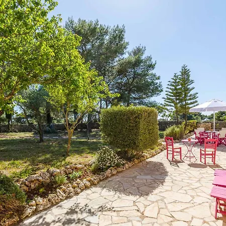 Ariadne Aresti Willa Agios Leon